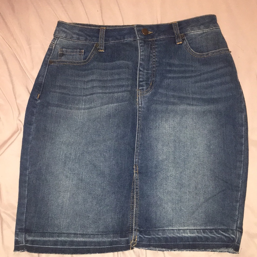 Faded Glory Denim Mini Skirt (never worn)
